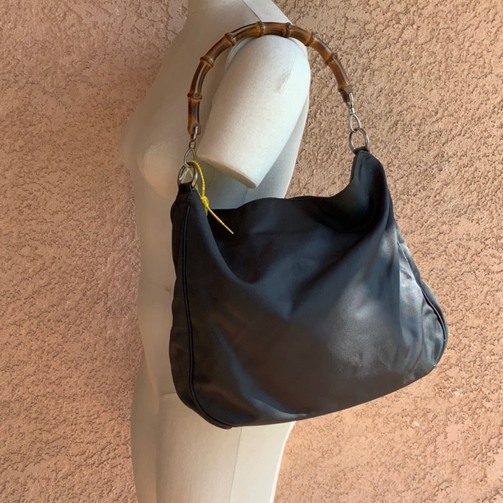 - Gucci AUTHENTIC hobo black canvas leather bamboo handle Very Good condit… - Picture 2 of 14